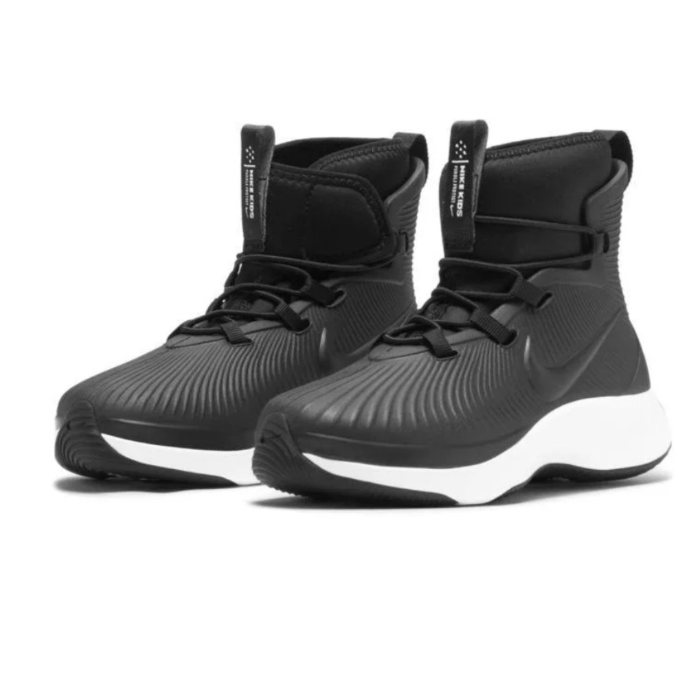 Nike Binzie Boots